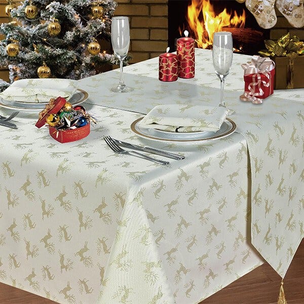 Le Chateau Christmas Textiles