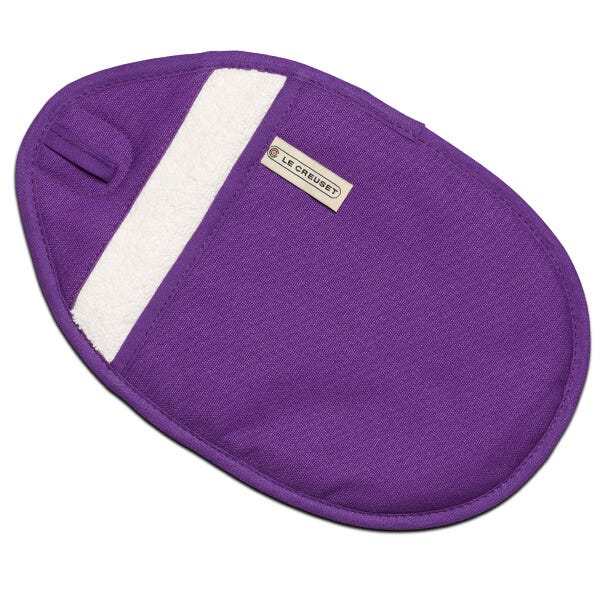 https://www.hartsofstur.com/media/catalog/product/4/5/45200007220700-Le-Creuset-Ultra-Violet-Pot-Holder_1.jpg