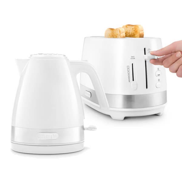 Delonghi Active Line Kettle 2 Slot Toaster Set White