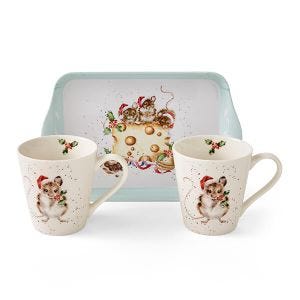 https://www.hartsofstur.com/media/catalog/product/cache/e92c7f34499ec9d5ecf9029aa98f99aa/X/0/X0011659156-Wrendale-Designs-Holly-Jolly-Christmas-Mice.jpg