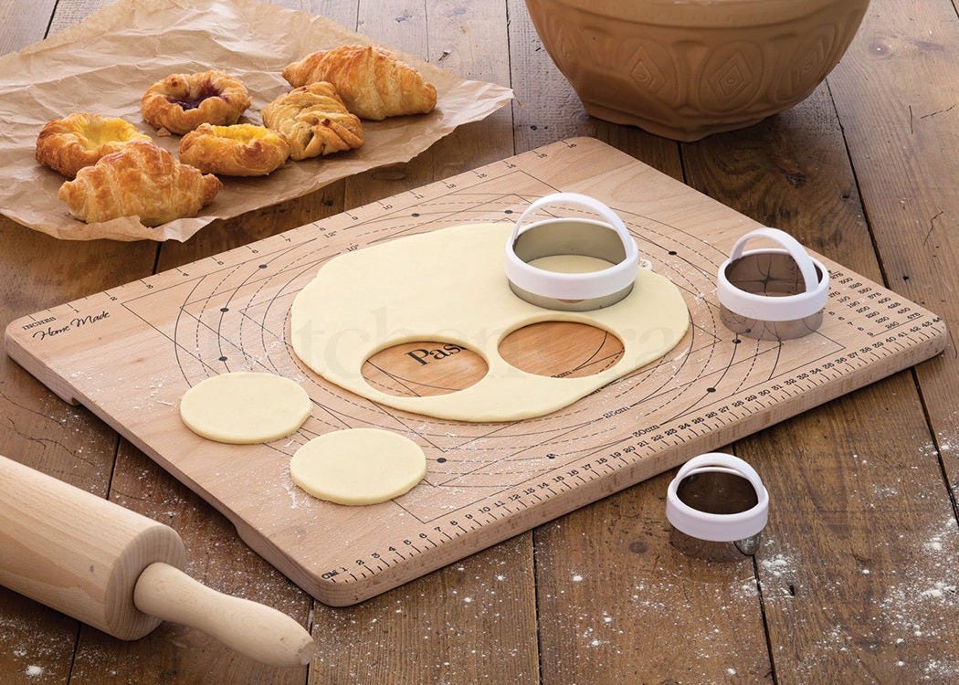 KitchenCraft Wooden Pastry Board