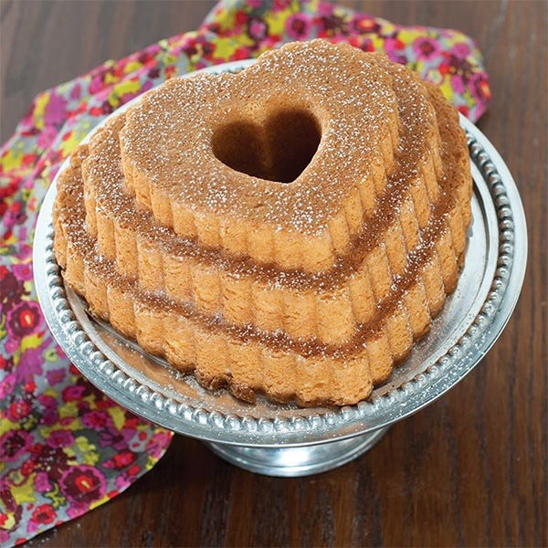 Nordic-Ware-Tiered-Heart-Bundt-Pan